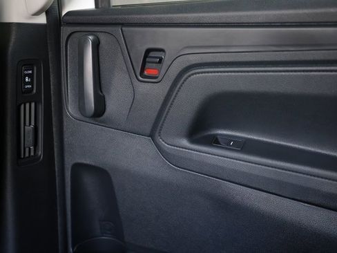 New 2026 Honda Odyssey Touring image 29