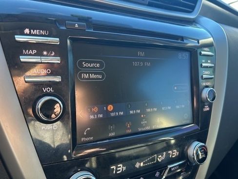 Used 2019 Nissan Murano SL image 9