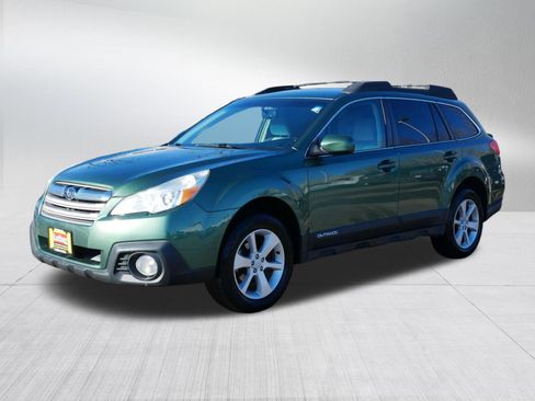 Used 2013 Subaru Outback 2.5i Premium w/ All-Weather Pkg image 3