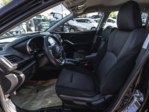 Used 2018 Subaru Impreza 2.0i Premium AWD/4WD image 16