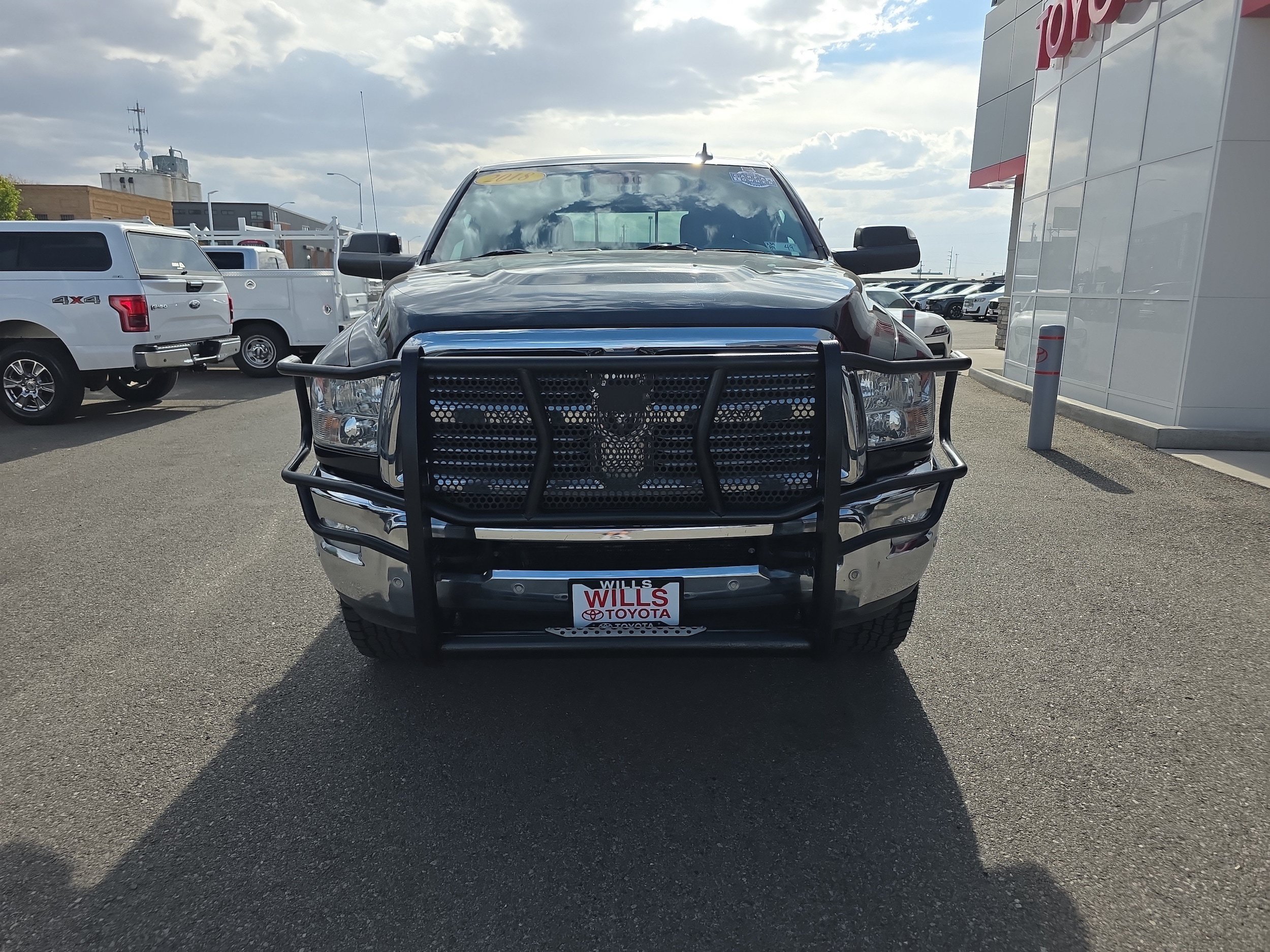 Used 2018 RAM 3500 Big Horn AWD/4WD image 4