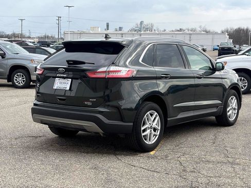 Used 2023 Ford Edge SEL w/ Convenience Package image 5