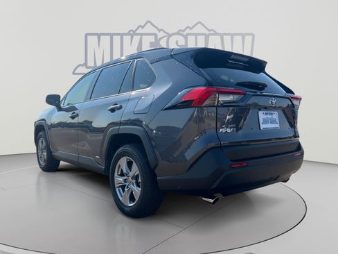Used 2025 Toyota RAV4 LE AWD/4WD image 3