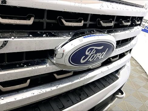 Certified 2024 Ford F250 King Ranch w/ Chrome Package AWD/4WD image 21