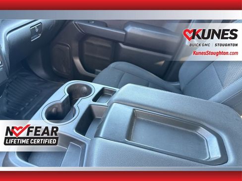 Used 2024 Chevrolet Silverado 3500 W/T image 31