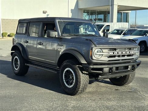 Used 2024 Ford Bronco Big Bend w/ Sasquatch Package image 15