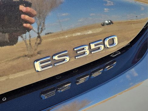 Used 2022 Lexus ES 350 w/ Premium Package image 12