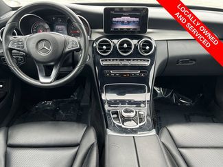 Used 2018 Mercedes-Benz C 300 Sedan video 2