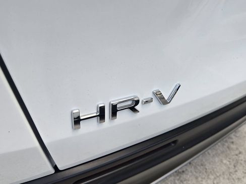 Certified 2024 Honda HR-V Sport image 14