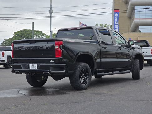 Used 2021 Chevrolet Silverado 1500 Custom Trail Boss w/ LPO, Dark Essentials Package AWD/4WD image 22