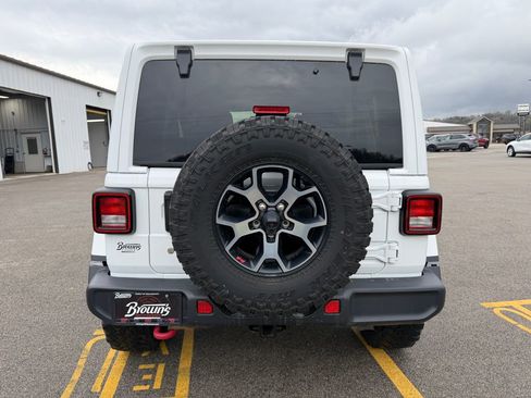 Used 2019 Jeep Wrangler Unlimited Rubicon w/ Dual Top Group AWD/4WD image 6