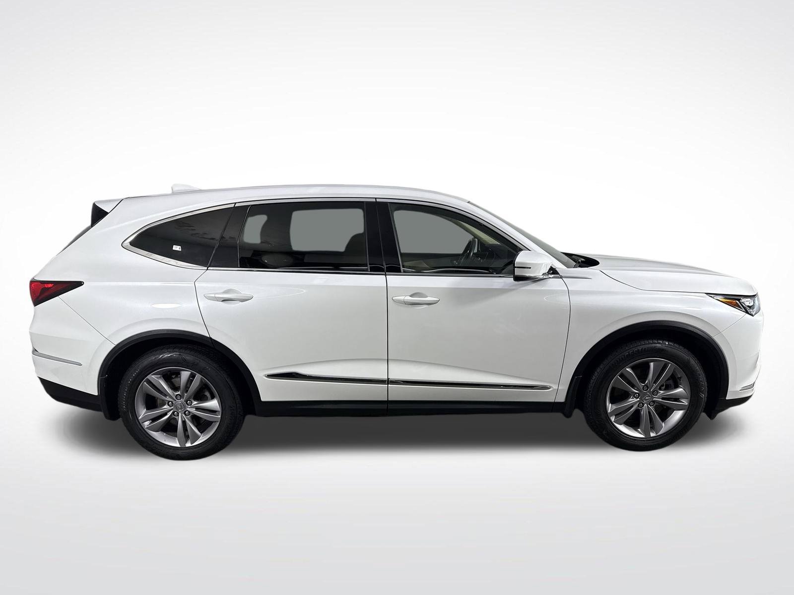Used 2023 Acura MDX SH-AWD image 39