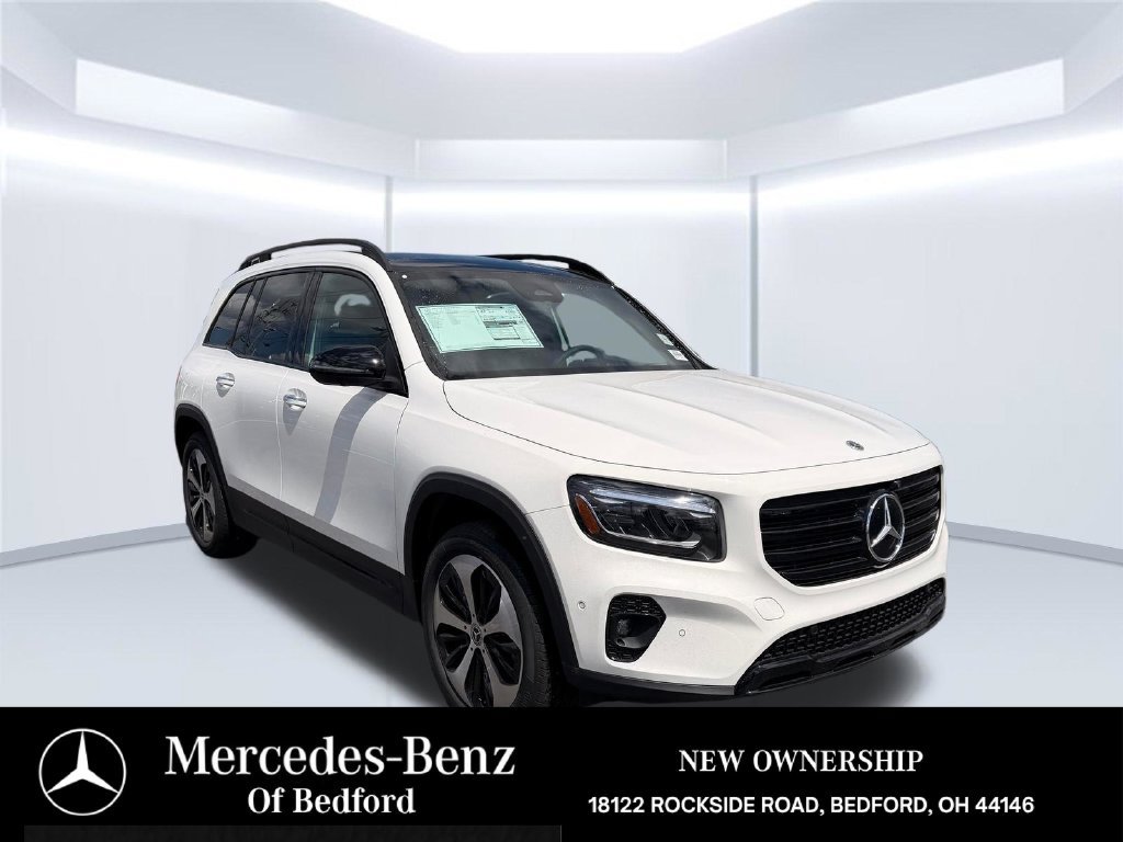 New 2026 Mercedes-Benz GLB 250 4MATIC image 3
