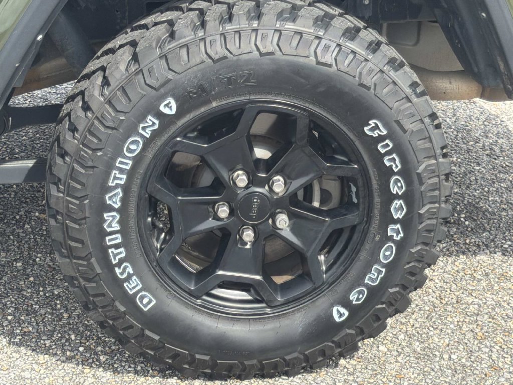 Used 2022 Jeep Gladiator Sport AWD/4WD image 10