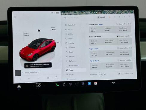 Used 2024 Tesla Model Y Long Range image 18