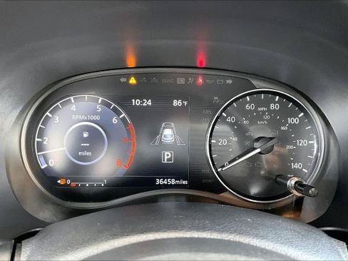 Certified 2024 Nissan Kicks SR w/ SR Premium Package FWD image 24