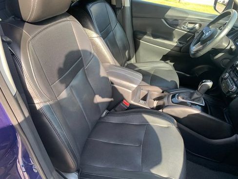 Used 2018 Nissan Rogue SL AWD/4WD image 10