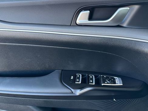 New 2026 Kia K5 LXS image 12