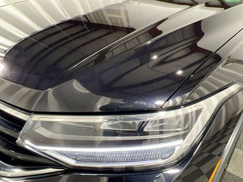 Used 2024 Volkswagen Tiguan SE R-Line image 13