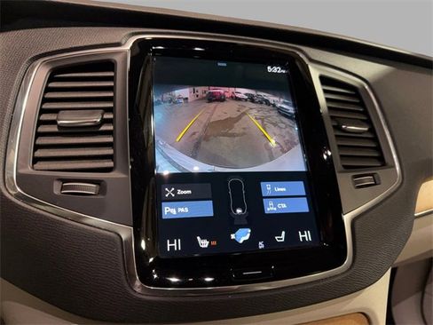 Used 2022 Volvo XC90 T8 Inscription Expression image 23