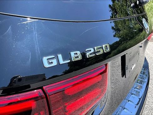 Certified 2026 Mercedes-Benz GLB 250 4MATIC image 12