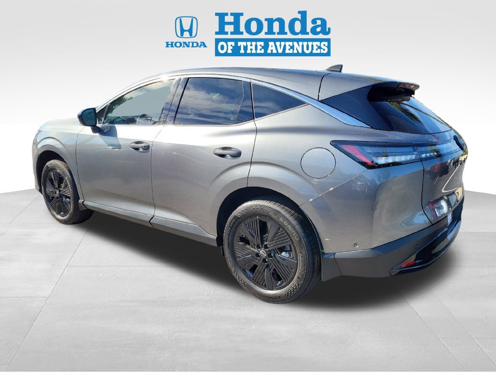 Used 2025 Nissan Murano SV FWD image 3