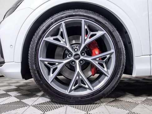 Used 2023 Audi SQ8 Prestige AWD/4WD image 8