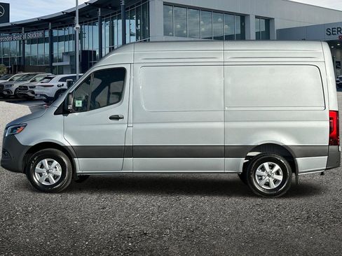 New 2025 Mercedes-Benz Sprinter 2500 image 7