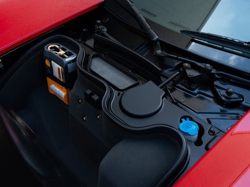 Used 2005 Ford GT RWD image 50