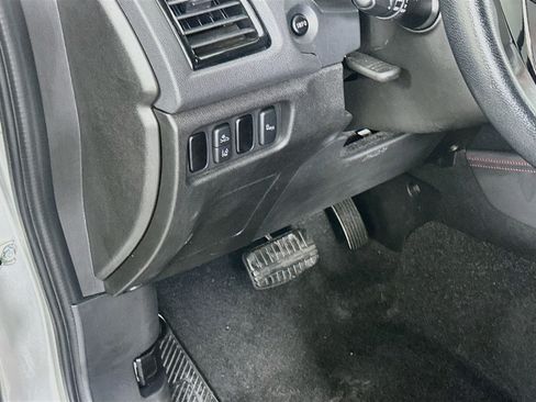 Used 2024 Mitsubishi Outlander Sport AWD image 17