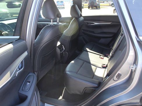 Used 2023 INFINITI QX50 Luxe image 20