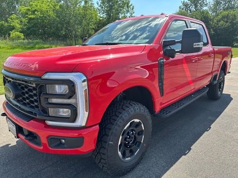 New 2025 Ford F350 XLT w/ Black Appearance Package image 3