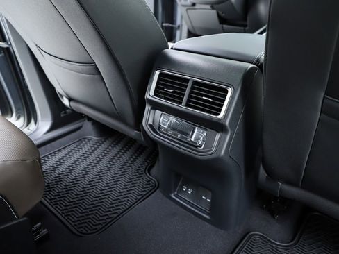 New 2026 Volkswagen Atlas SEL image 39