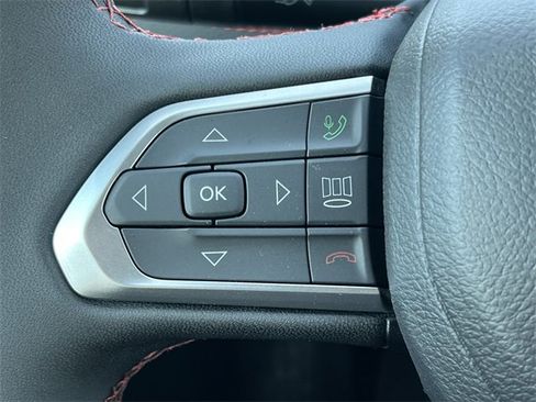 New 2026 Jeep Compass Trailhawk w/ Sun, Sound & Navigation Group image 20