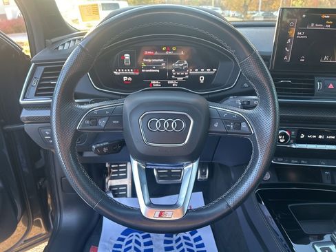 Used 2021 Audi SQ5 Premium Plus w/ Premium Plus Package image 15