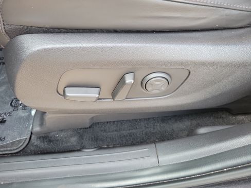 Used 2022 Kia Carnival SX FWD image 24