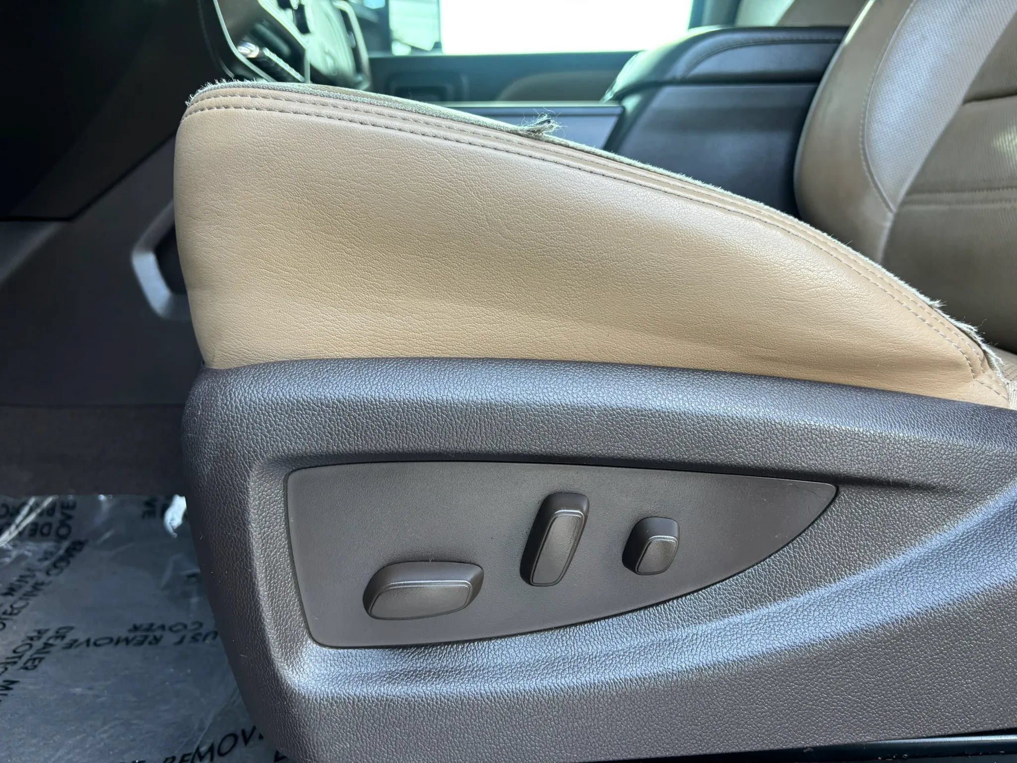 Used 2019 GMC Sierra 3500 Denali w/ Duramax Plus Package AWD/4WD image 25