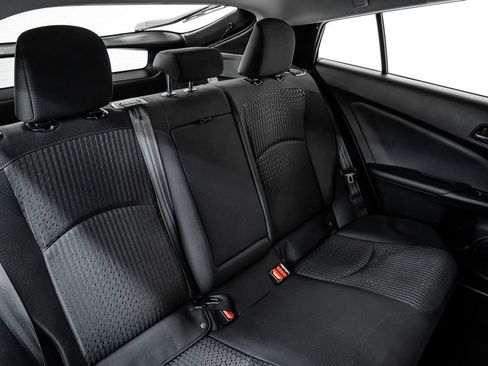 Used 2017 Toyota Prius Three image 22