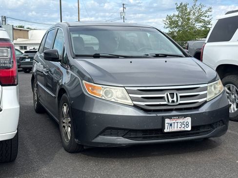 Used 2011 Honda Odyssey EX-L image 3
