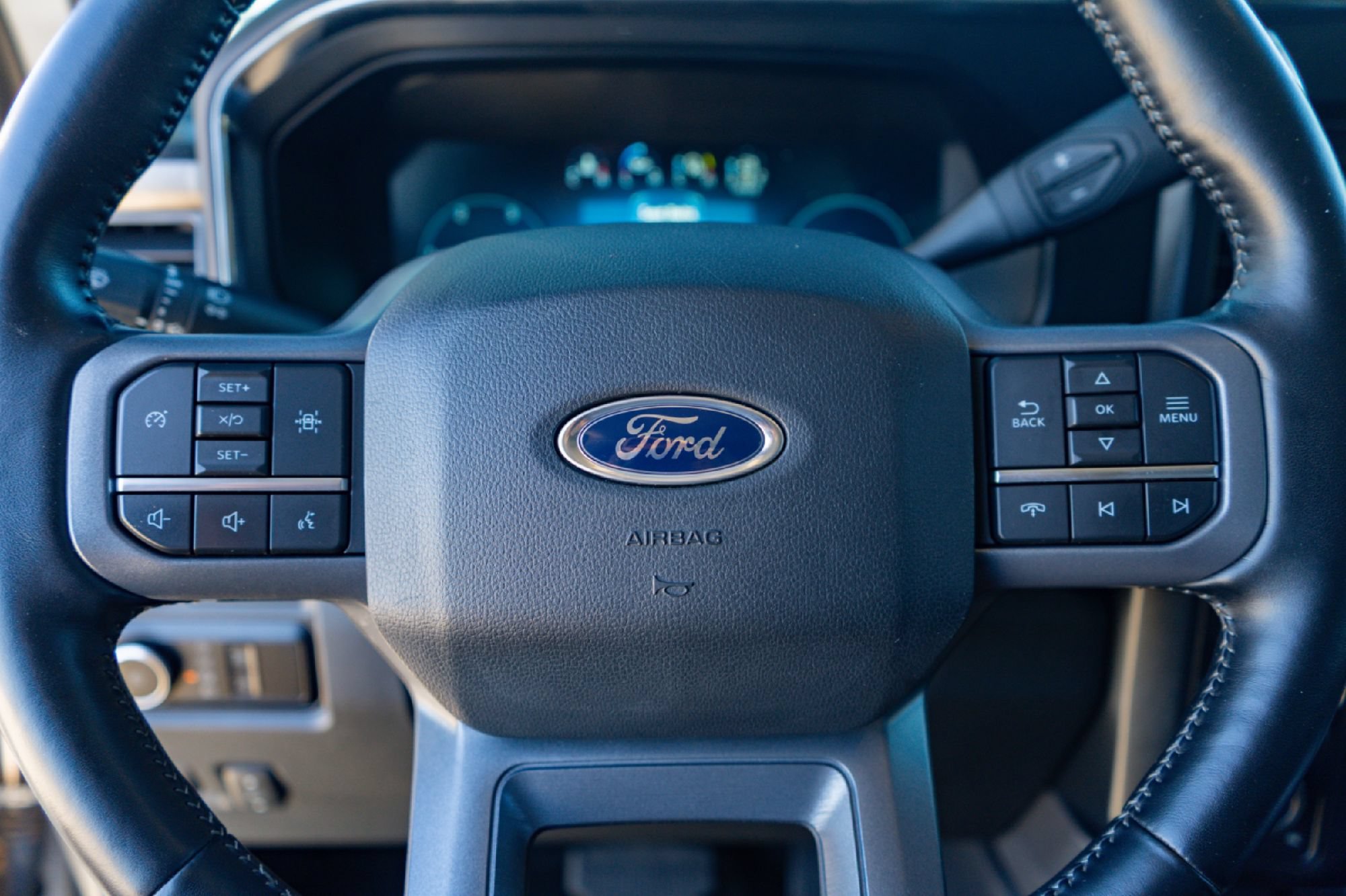 Used 2023 Ford F250 Lariat w/ Tow Technology Package AWD/4WD image 11