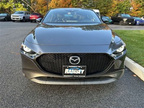 Used 2019 MAZDA MAZDA3 AWD Hatchback w/ Premium Pkg image 3