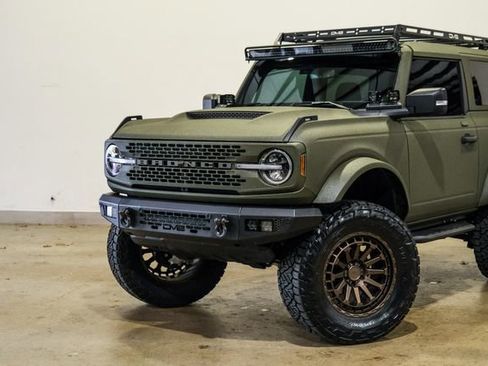 Used 2022 Ford Bronco Wildtrak image 19