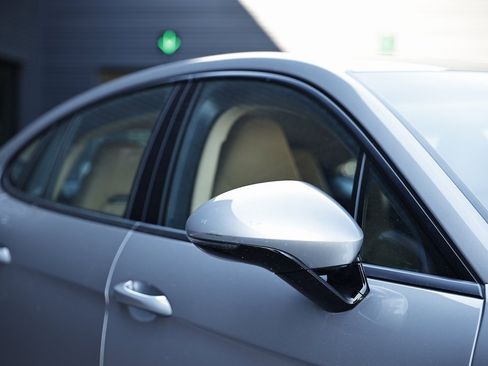 Used 2021 Porsche Panamera 4 image 17