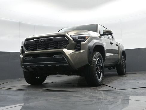 New 2026 Toyota Tacoma TRD Off-Road w/ TRD Off Road Premium Package image 49