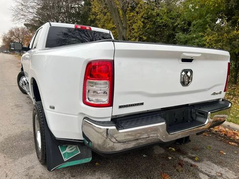 Used 2021 RAM 3500 Big Horn image 4