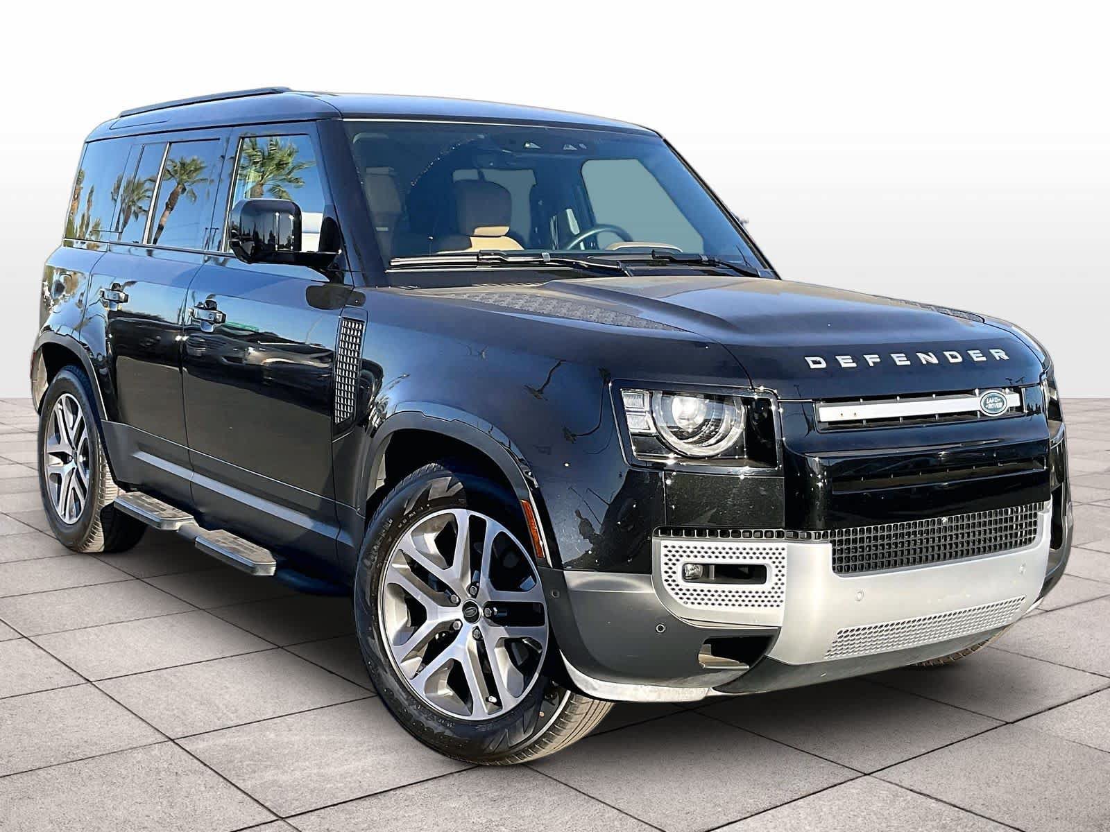 Used 2025 Land Rover Defender 110 S AWD/4WD image 2