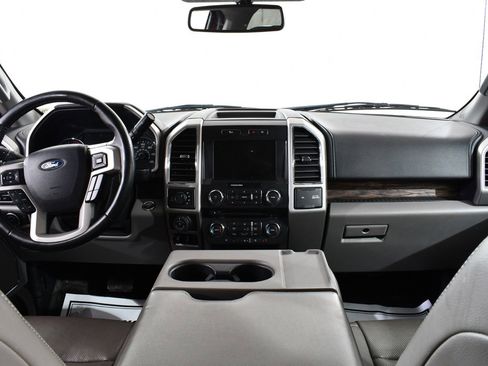 Used 2018 Ford F150 Lariat image 7