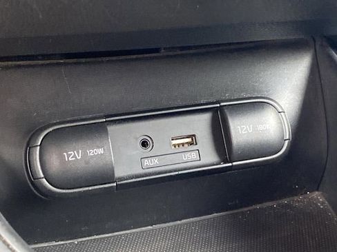 Used 2018 Kia Soul image 19