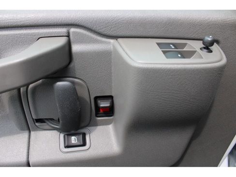 New 2025 Chevrolet Express 2500 w/ Driver Convenience Package image 10