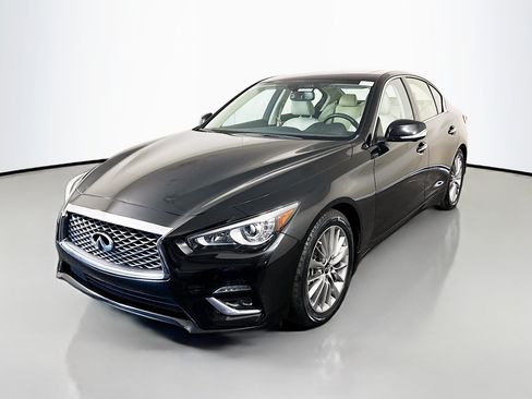 Used 2022 INFINITI Q50 Luxe w/ Cargo Package image 4